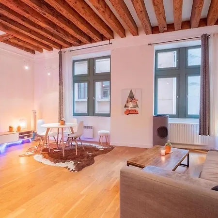 New! Spacious Flat In 