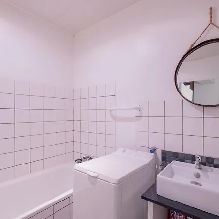 Apartment New! Spacious Flat In 